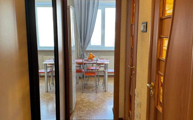 Апартаменты Двухкомнатные с Красивым Видом на Реку Обь