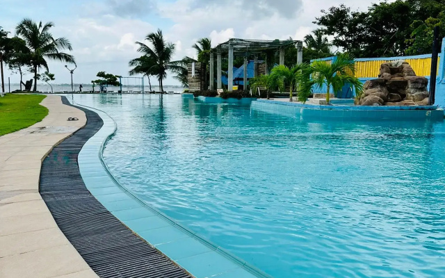 Отель Amaluna Resorts