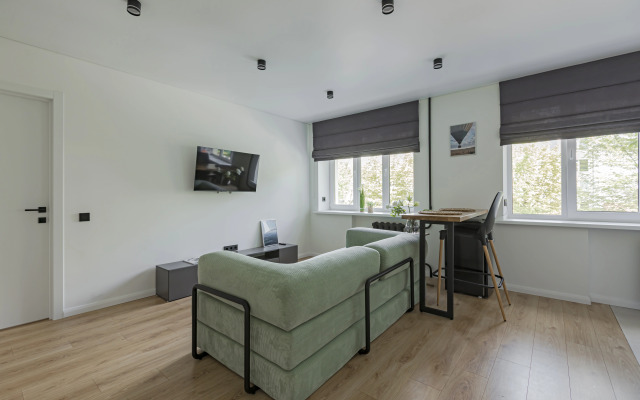 S Dizaynerskim Remontom Na Krasnoy Flat