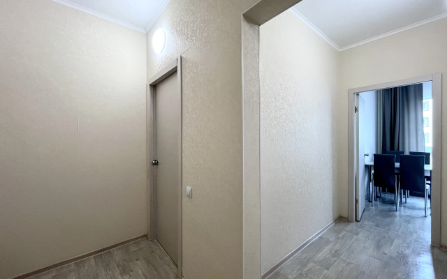Unique Apart Bavariya ryadom s ZhK Tom. GTsS Kuzbass. Oblastnym sudom i Tennisnym tsentrom na Bavarskoy 6/1 Apartments