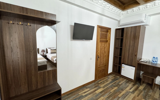 Mahbubakhon Guest House