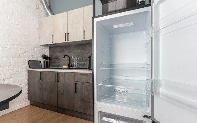Dvukhmestnaya S Yevroremontom Flat
