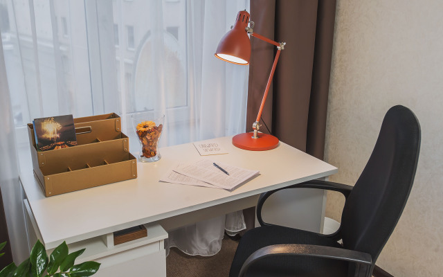 GM ryadom s Ekspocentrom i Belym domom Apartments