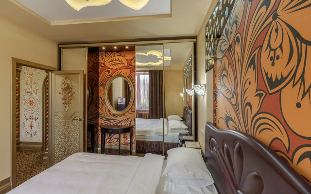 Hotel Yar