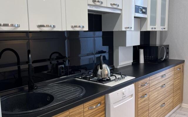 Na Pervoy Linii Ot Morya Apartments