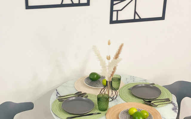 Квартира Стильная Студия на Якоби