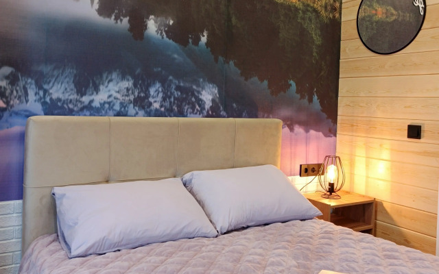 V Gostyakh U Dubrovskikh Guest house