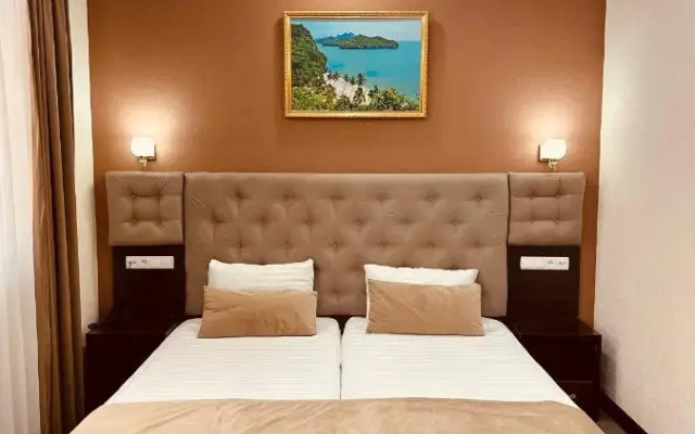 Grand Art Hotel