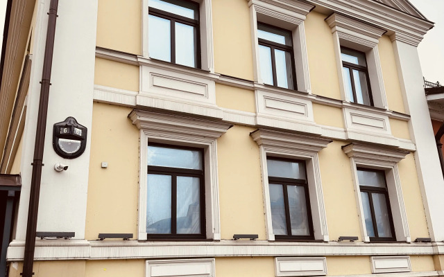Svetlaya Okolo Kremlya Flat
