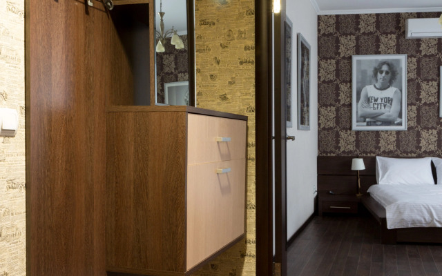 Апартаменты с джакузи и отдельной спальней