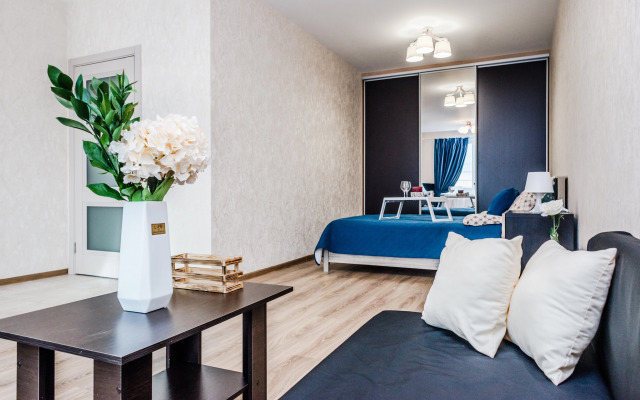 Квартира на Героев России