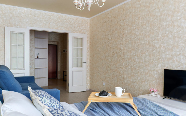 Квартира просторная недалеко от аэропорта