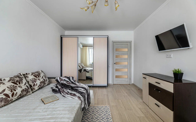 Квартира Уютная Двухкомнатная Квартира Рядом с Метро Яшьлек