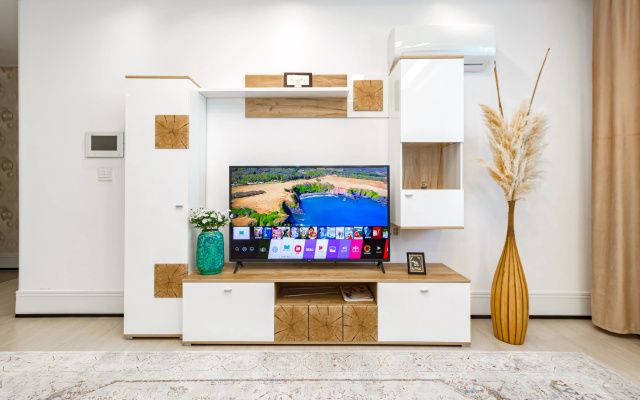 Apartamenty Sovremennaa Svetlaa v Odnom iz Prestiznyh Zilyh Kompleksov Goroda