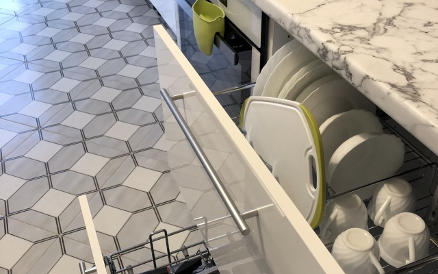 Апартаменты Современная Квартира Рядом с Верхним Озером