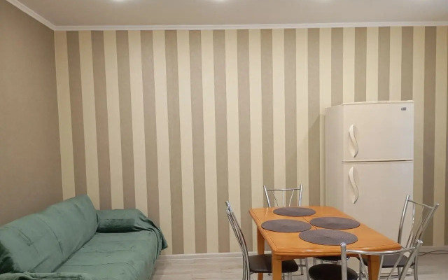 Квартира Трёхкомнатная на Александра Невского