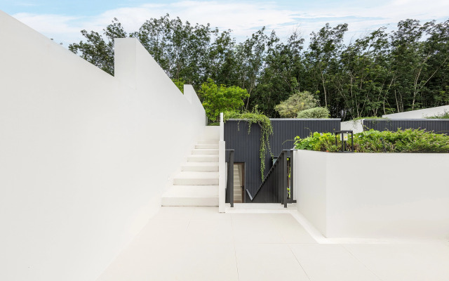 Qabalah 2BR Villa, Pool & Rooftop near Bangtao Villa
