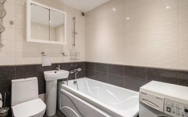 V Tsentre Goroda Flat