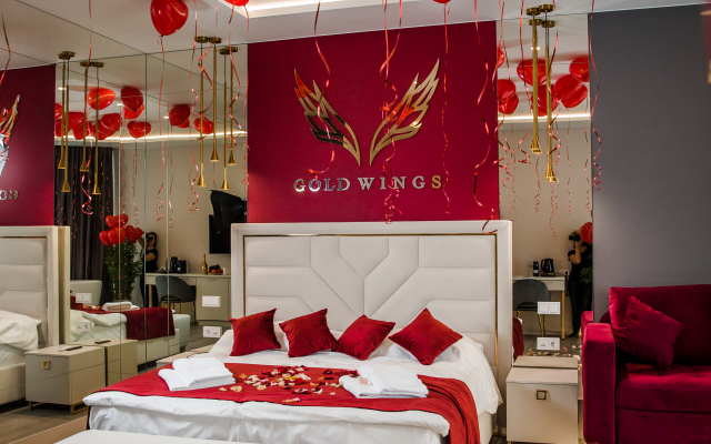 Gold Wings Apartments