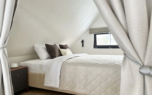 Частный Дом Барнхаус №4 с инфракрасной сауной и горячим Чаном на 6 человек