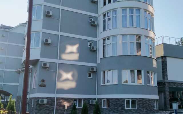 Apartments Hotel Complex Raduga