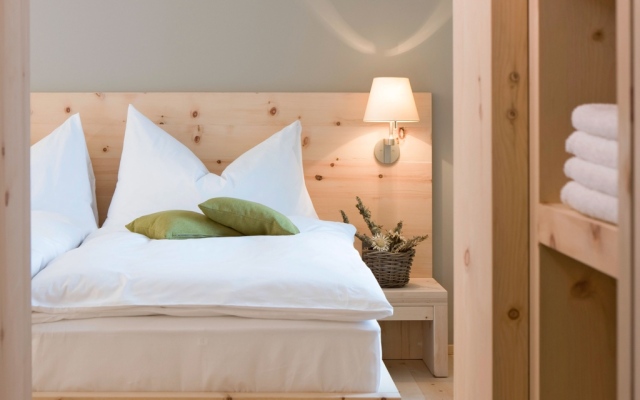 The Lodge B & B