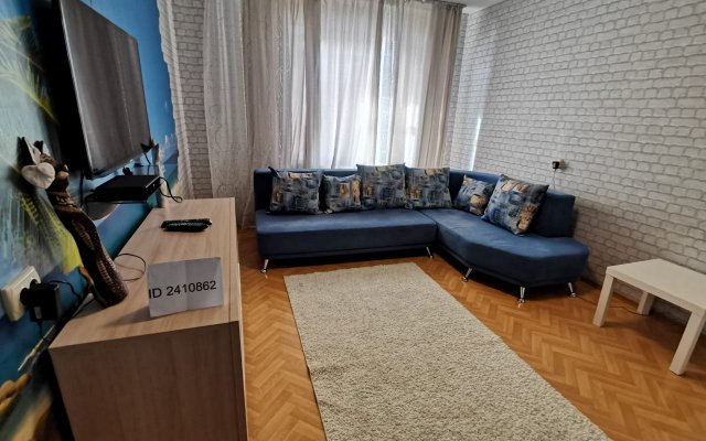 Na 8-J Vozdushnoj Armii Apartments