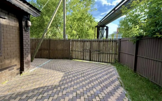 Частный дом Уютный домик студия - фото 2