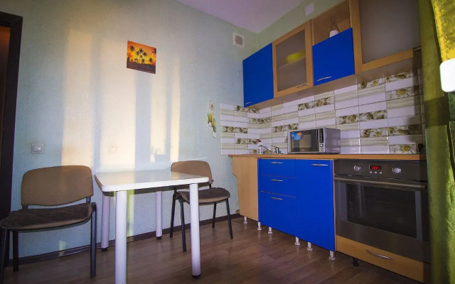 Naprotiv Trts Planeta Flat