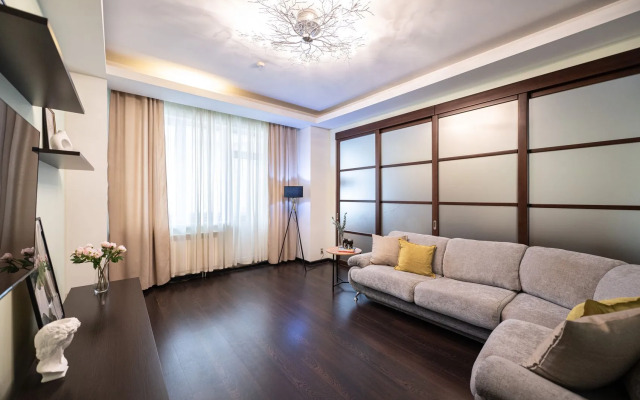 Pyat Zvyozd Bolshaya S Konditsionerami I Kaminom Apartment