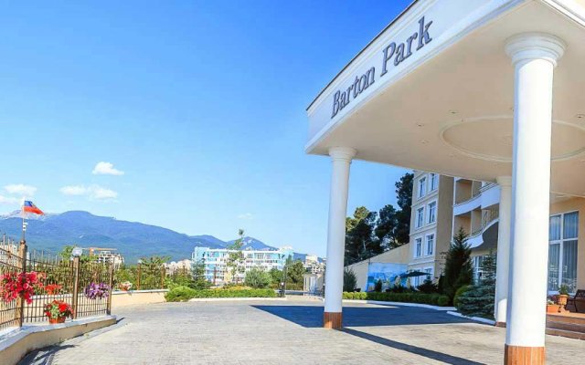 Hotel Barton Park Travel