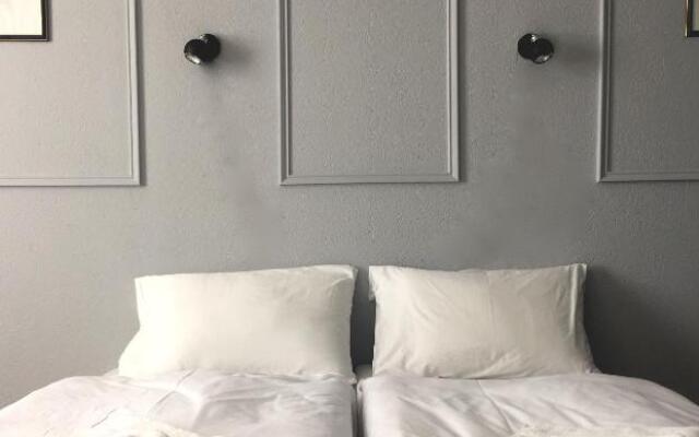 Kenigavto Hotel