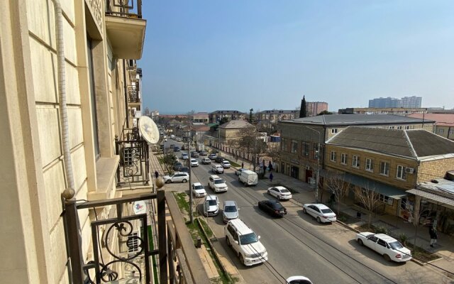 Kvartira V Tsentre Goroda Apartments