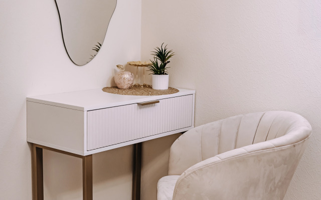 Апартаменты Urban Кот Gold