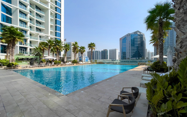 Апартаменты Modern Studio at Damac Maison Prive