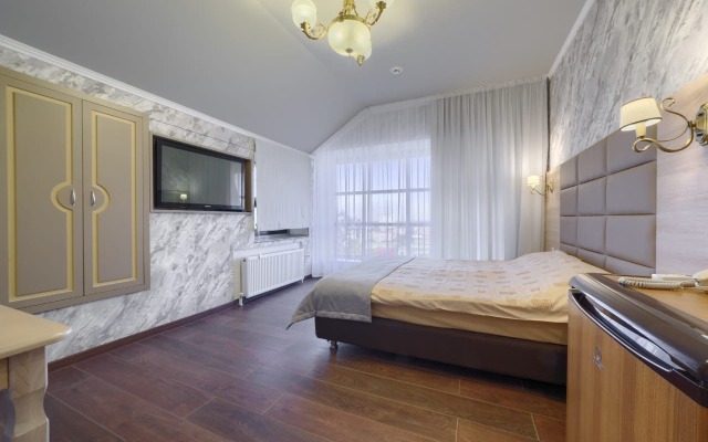 Astoria Hotel
