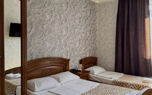Dvin Guest House