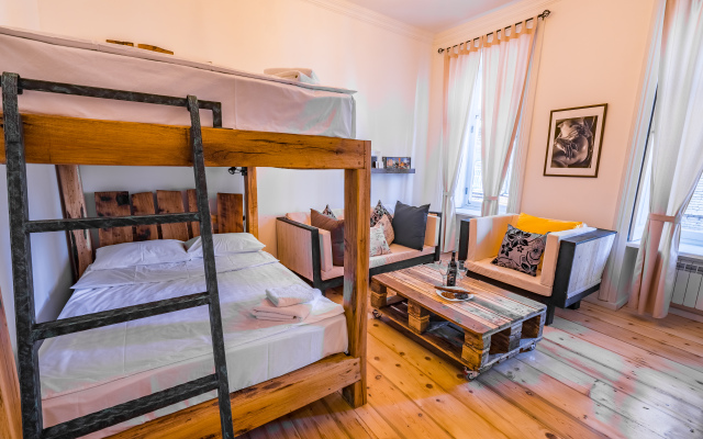 HB Apartments Vasil Petriashvili Apartments