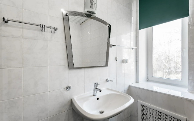 3 - room apartment on Tverskaya , Patriarchal