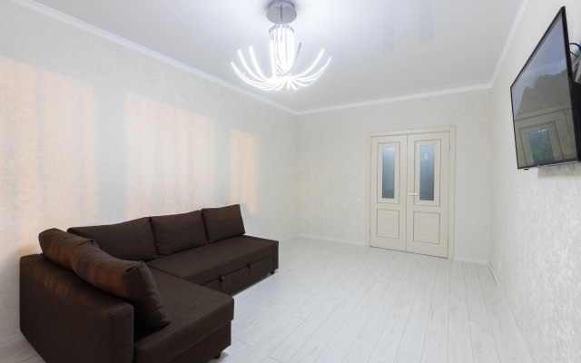 Апартаменты Сутки Уфа на Энтузиастов 16 65