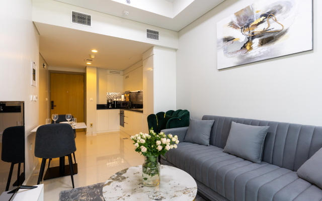 Next Level Business Bay Aykon City Apartments