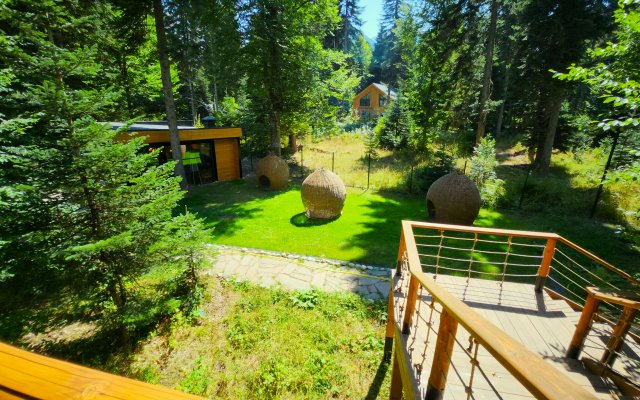 Gory Village Hotel
