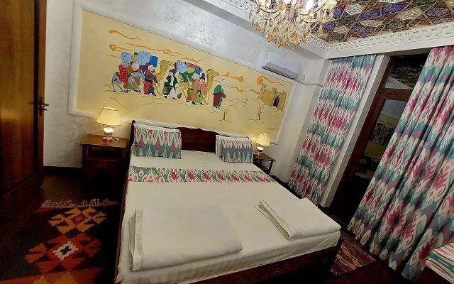 Gulnaraxanum Hotel