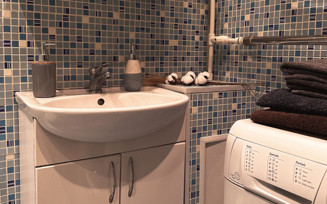 Dvukhkomnatnye apartamenty na Kakhovskoy Apartments