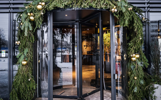 Отель Mercure Hotel and Residences Saint Petersburg