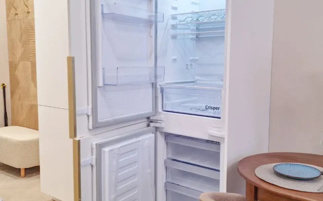 Novaya Shikarnaya Studiya Flat