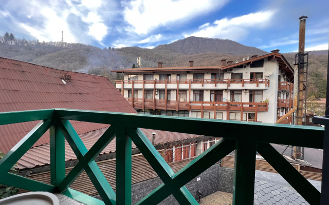 Апартаменты студия в центре Красной Поляны