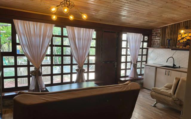 Safari House Hotel