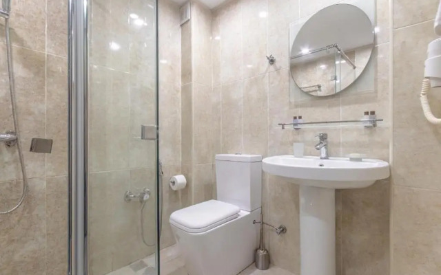 Deluxe Baku Hotel