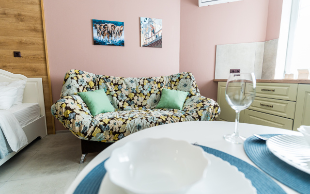 Апартаменты на Вербовой от LetoApart